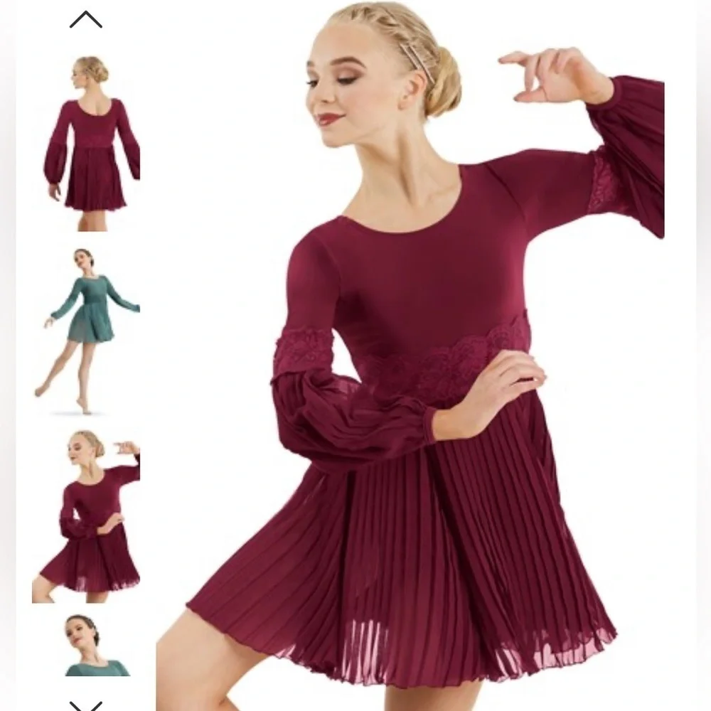 Weissman Pleated Poet Sleeve Dress